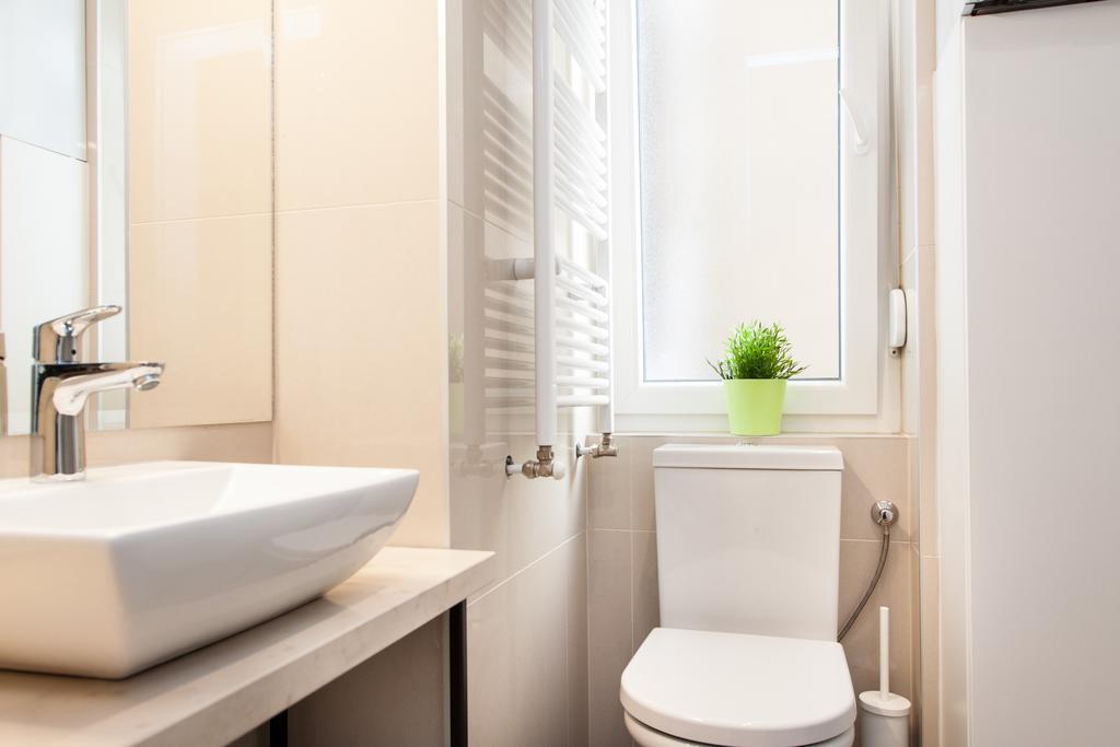 Loox Apartments Hatzova Загреб Екстериор снимка