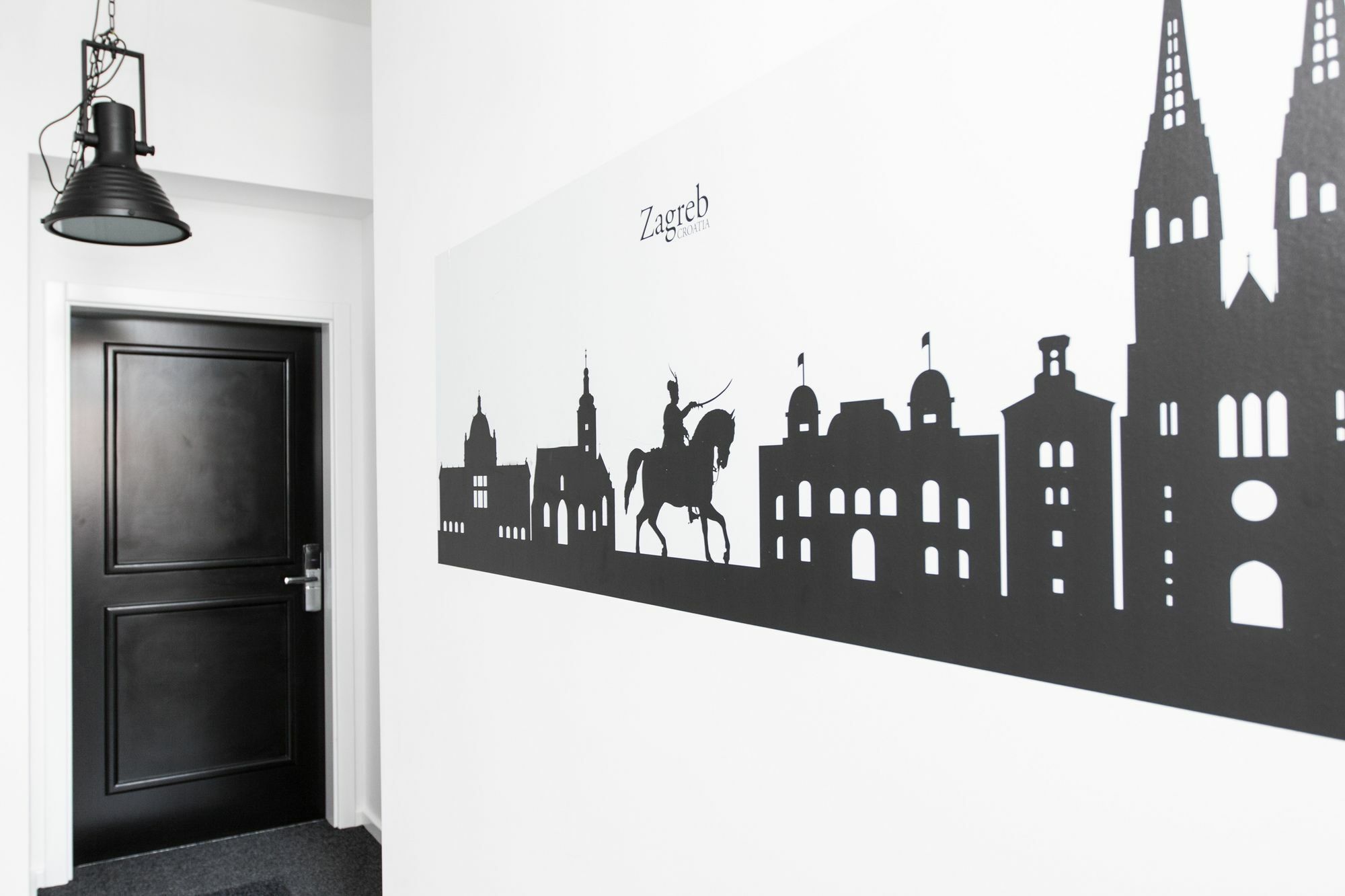 Loox Apartments Hatzova Загреб Екстериор снимка