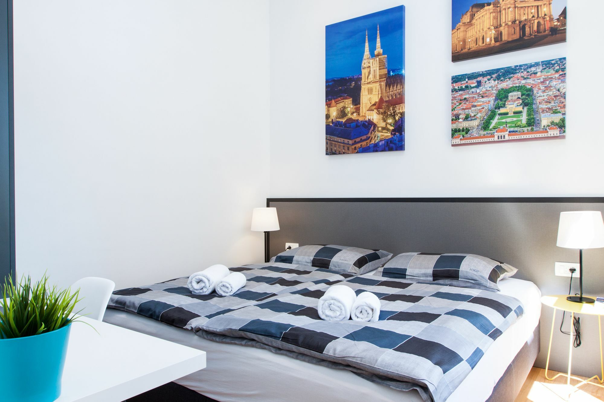 Loox Apartments Hatzova Загреб Екстериор снимка